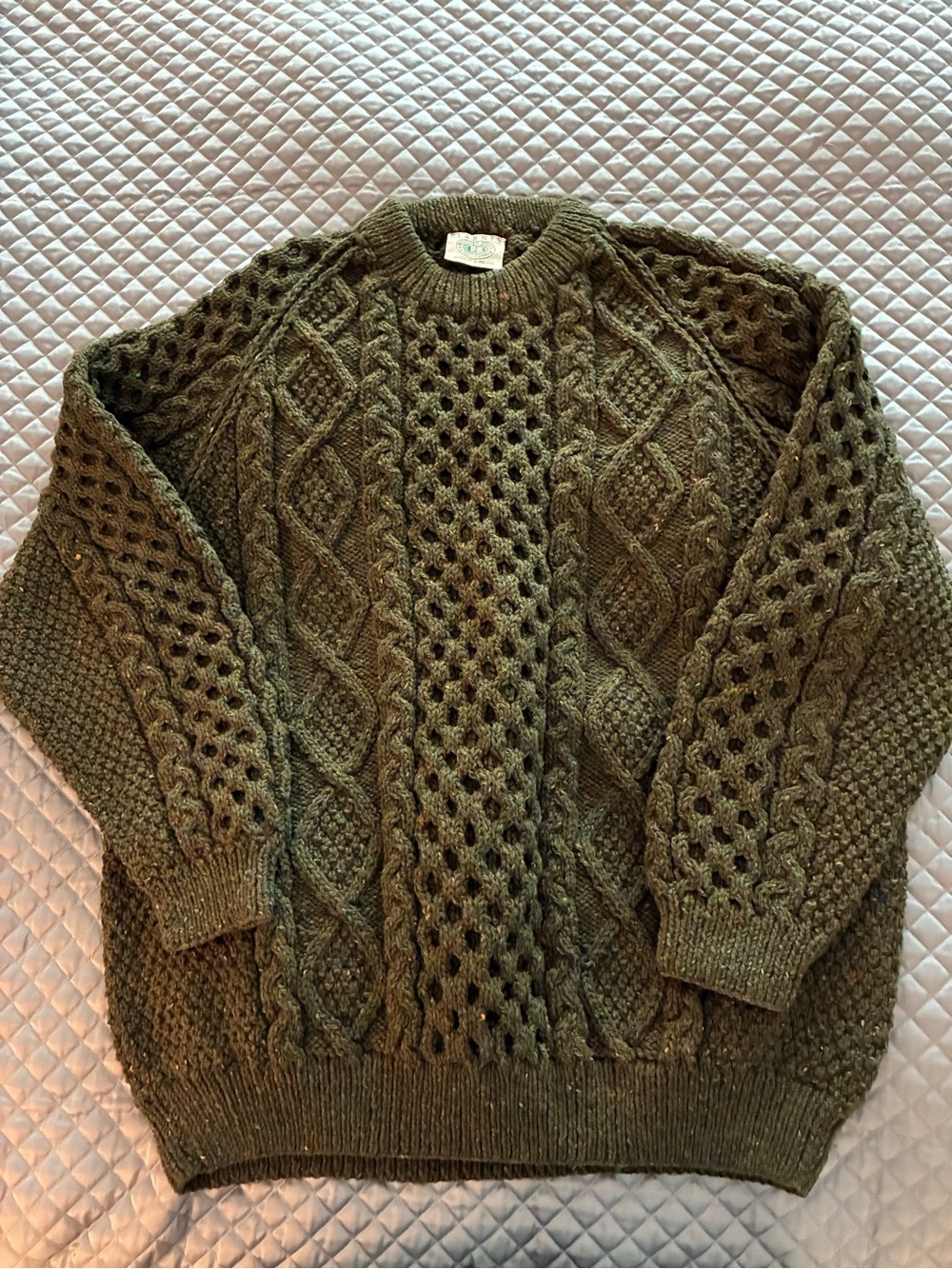 Chunky Green Wool Sweater with Multicolor Flecks